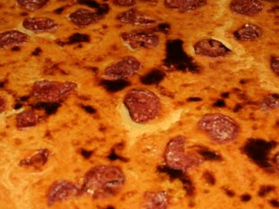 Pizza Bis fainè con salsiccia