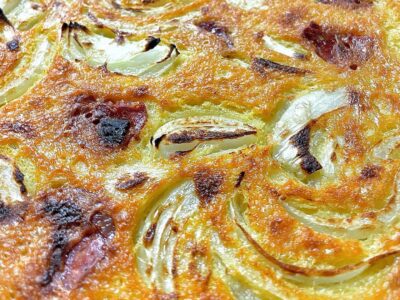 Pizza Bis fainè con cipolle